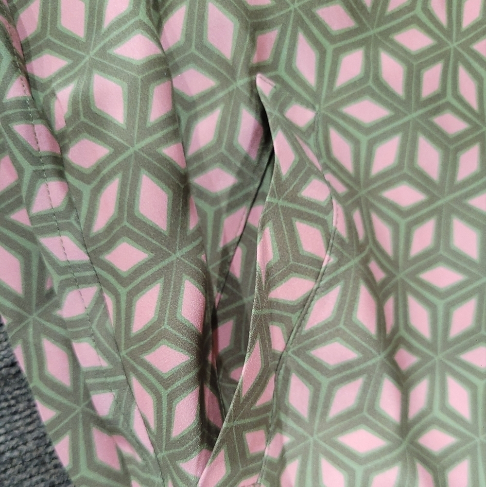 New Fossil Green/Pink Geometric Print Mini Dress 3/4 Sleeve Mod Tunic Sz Small - Picture 6 of 9